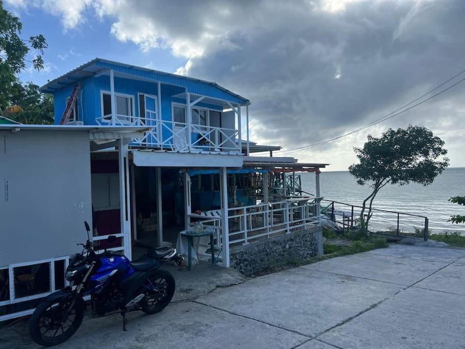 Baba'S Beach Bungalow South West Bay Extérieur photo